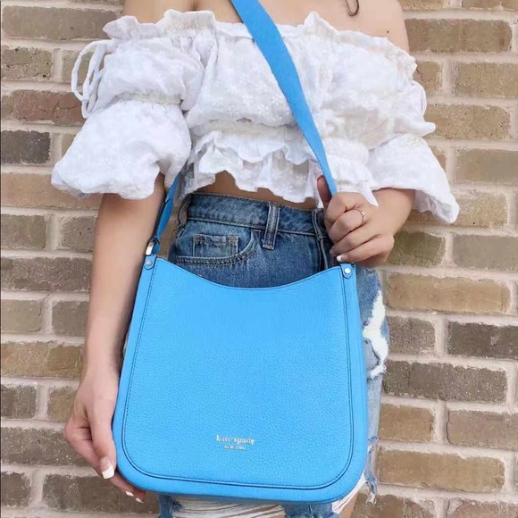 kate spade Handbags - NWT Kate Spade Messenger/Crossbody
